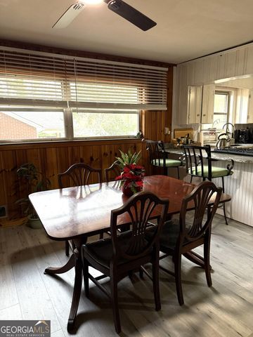 122 Parkwood Drive, Elberton, GA 30635