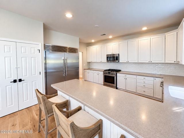 32 Baltusrol Drive, Manalapan, NJ 07726