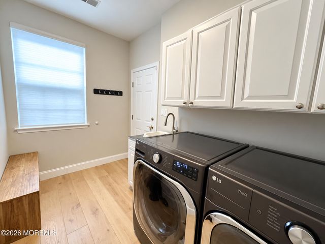 32 Baltusrol Drive, Manalapan, NJ 07726
