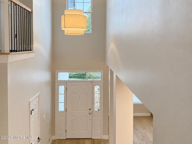 32 Baltusrol Drive, Manalapan, NJ 07726