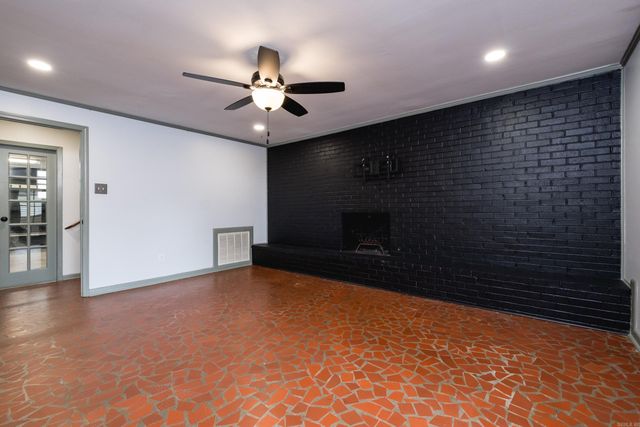 316 N Plaza Drive, Little Rock, AR 72205