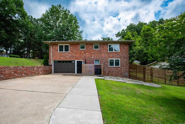 316 N Plaza Drive, Little Rock, AR 72205