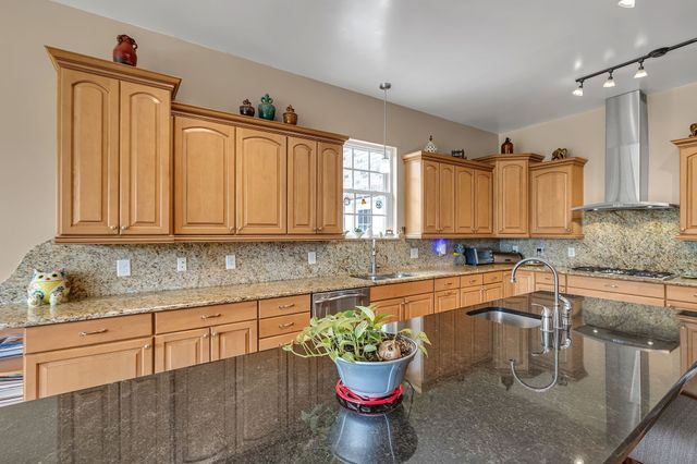 790 Blooming Grove Rd, Pulaski, TN 38478