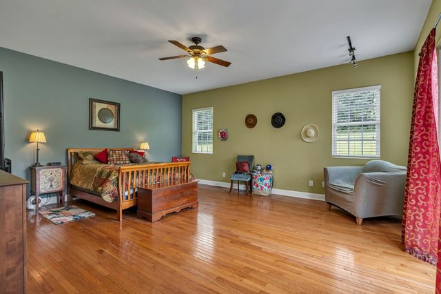 790 Blooming Grove Rd, Pulaski, TN 38478