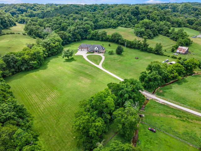 790 Blooming Grove Rd, Pulaski, TN 38478