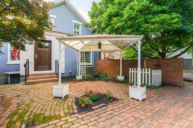 33 E Frankfort Street, Columbus, OH 43206