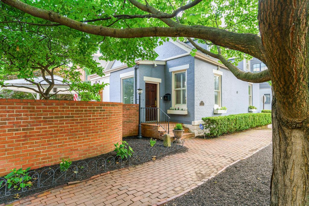33 E Frankfort Street, Columbus, OH 43206