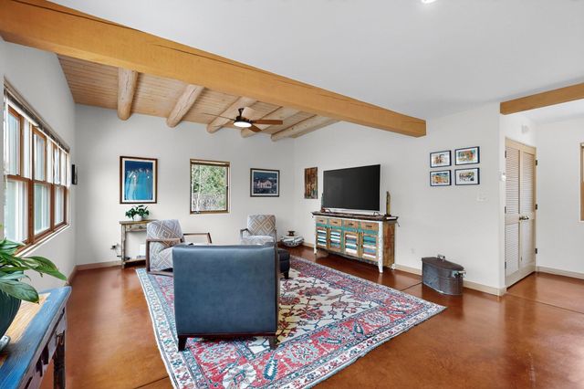 1701 W Alameda, Santa Fe, NM 87501