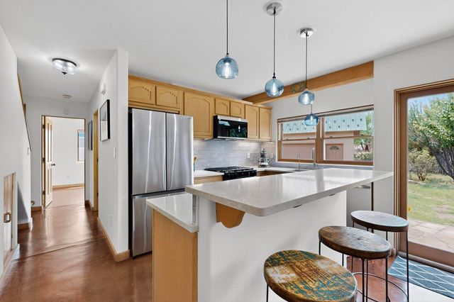 1701 W Alameda, Santa Fe, NM 87501