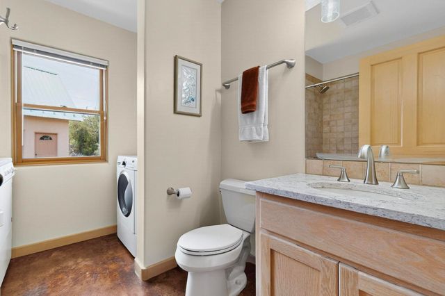 1701 W Alameda, Santa Fe, NM 87501