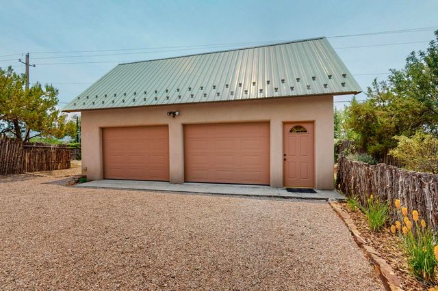 1701 W Alameda, Santa Fe, NM 87501