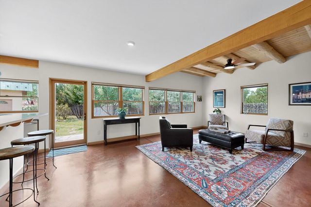 1701 W Alameda, Santa Fe, NM 87501