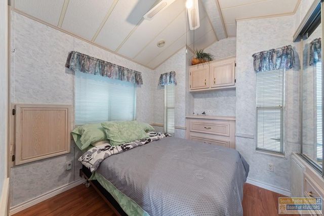 822 W Oyster Dr., Port Isabel, TX 78578