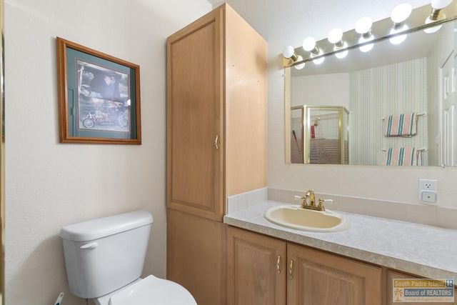 822 W Oyster Dr., Port Isabel, TX 78578