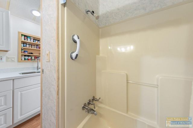 822 W Oyster Dr., Port Isabel, TX 78578