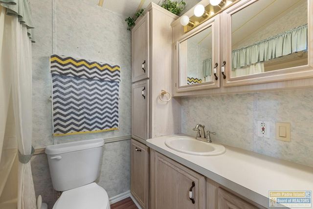 822 W Oyster Dr., Port Isabel, TX 78578