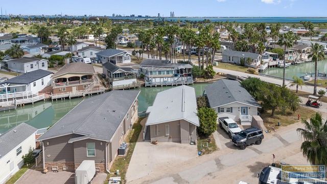 822 W Oyster Dr., Port Isabel, TX 78578