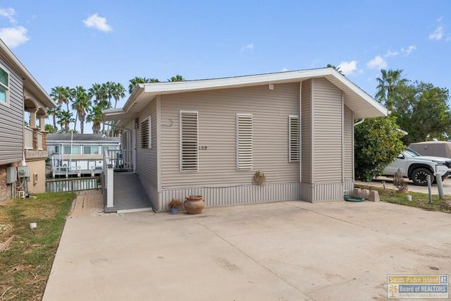 822 W Oyster Dr., Port Isabel, TX 78578