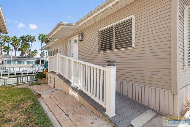 822 W Oyster Dr., Port Isabel, TX 78578