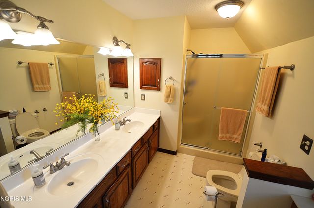 6344 N River Road, Waterville, OH 43566