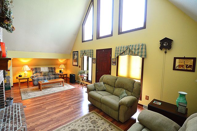 6344 N River Road, Waterville, OH 43566