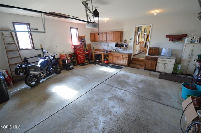 6344 N River Road, Waterville, OH 43566