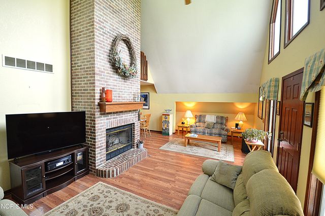 6344 N River Road, Waterville, OH 43566