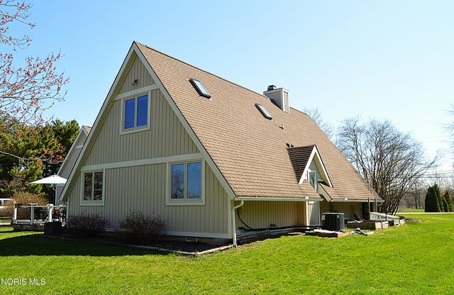 6344 N River Road, Waterville, OH 43566