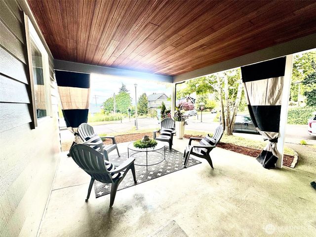 5202 N Highland Street, Ruston, WA 98407