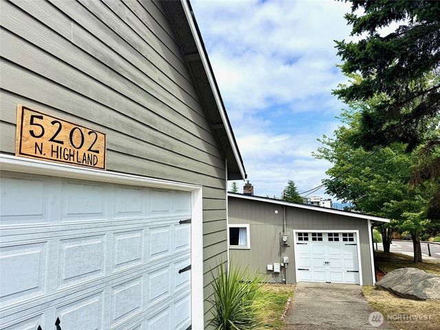 5202 N Highland Street, Ruston, WA 98407