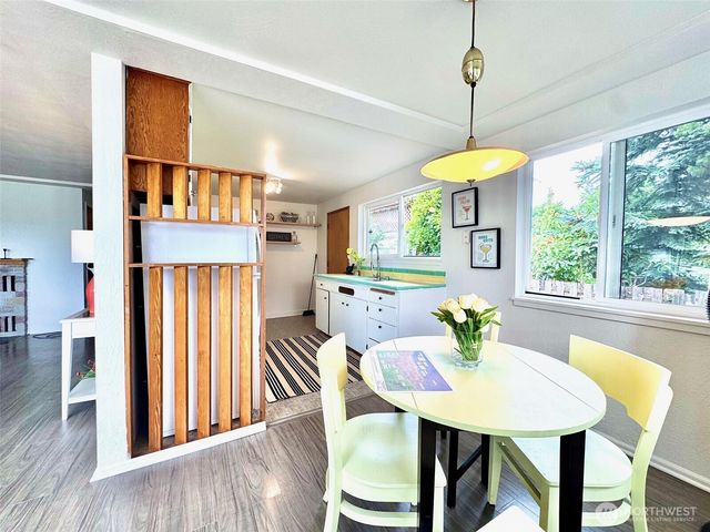 5202 N Highland Street, Ruston, WA 98407