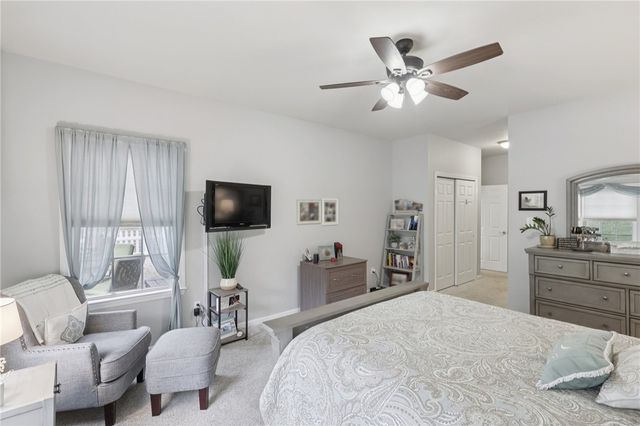 122 Liberty Ln, Freedom, PA 15042