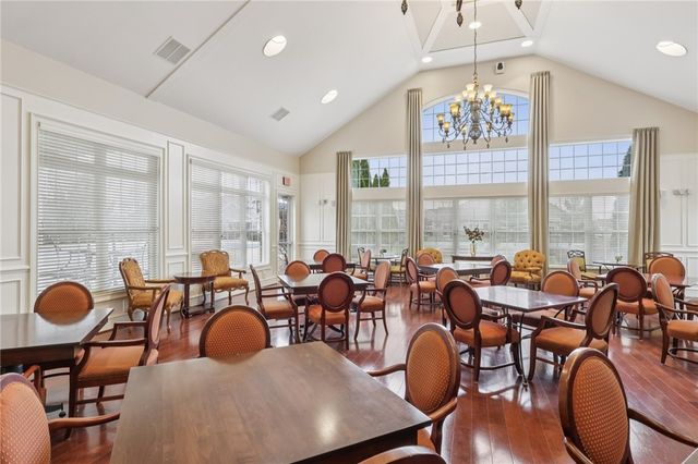 122 Liberty Ln, Freedom, PA 15042