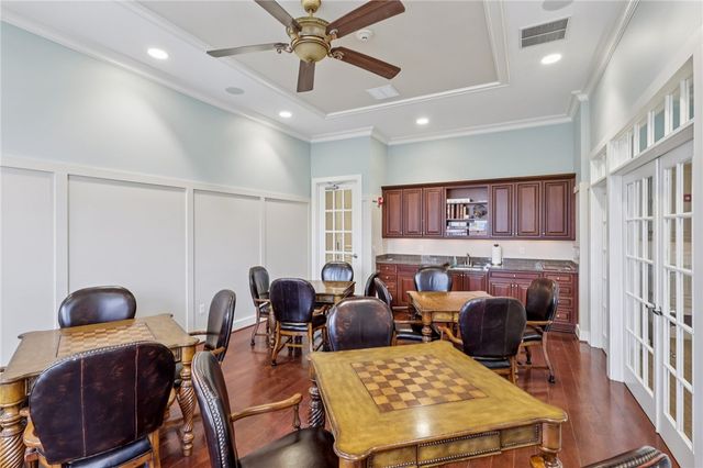 122 Liberty Ln, Freedom, PA 15042