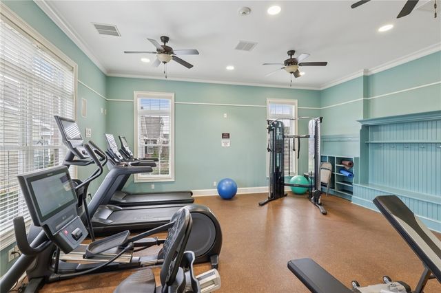 122 Liberty Ln, Freedom, PA 15042