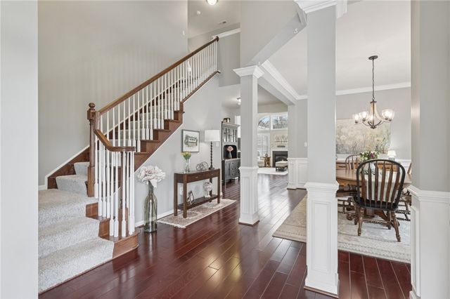 122 Liberty Ln, Freedom, PA 15042