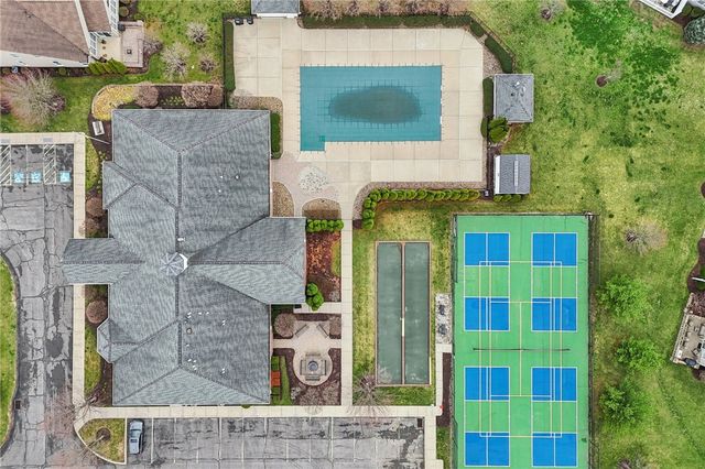 122 Liberty Ln, Freedom, PA 15042