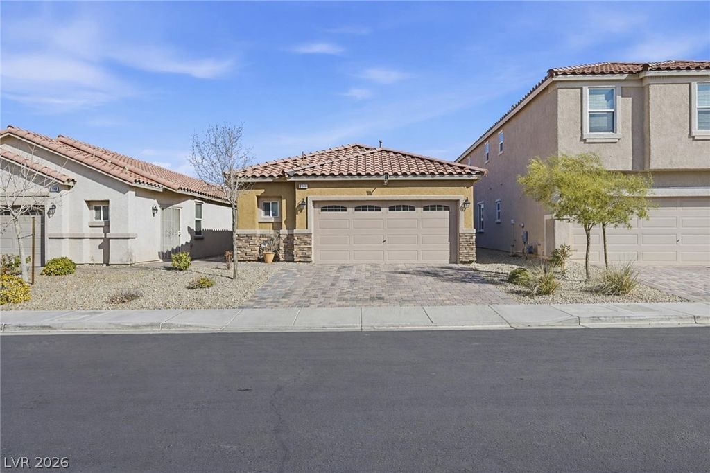 6146 Villa Lante Avenue, Las Vegas, NV 89113