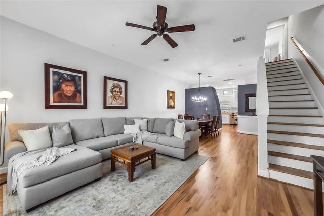 8715 Meadowcroft Drive 1102, Houston, TX 77063