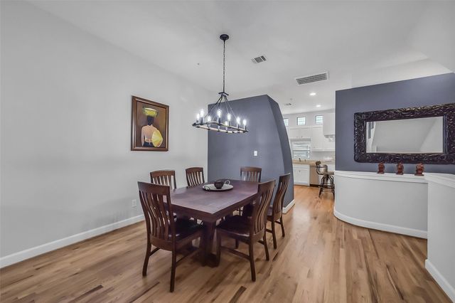 8715 Meadowcroft Drive 1102, Houston, TX 77063