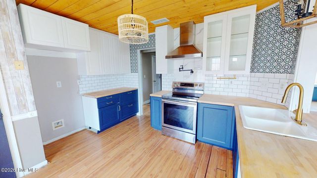 191 Eagle Creek Road, Moyock, NC 27958