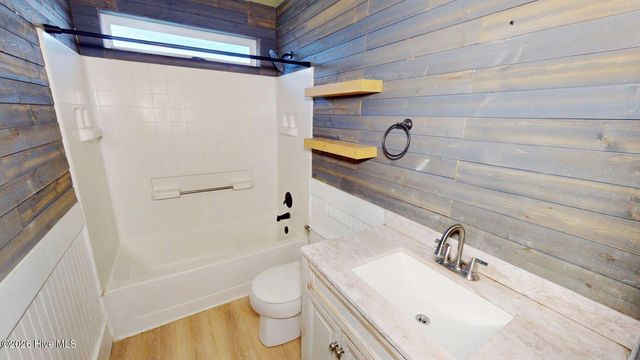 191 Eagle Creek Road, Moyock, NC 27958