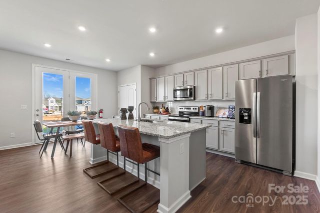 811 Olde England Drive, Lincolnton, NC 28092