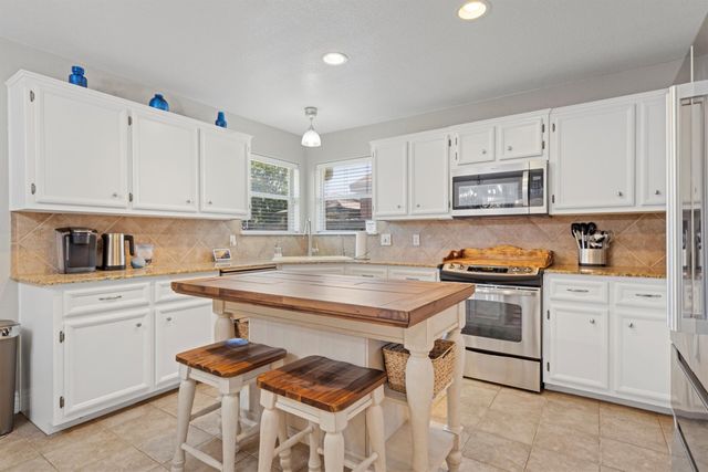 2800 Concho Bend Drive, Waco, TX 76712