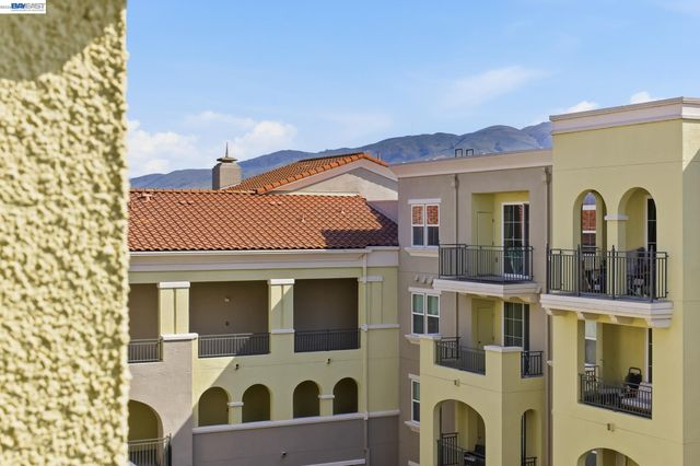 600 S Abel St 509, Milpitas, CA 95035