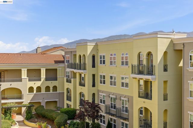 600 S Abel St 509, Milpitas, CA 95035