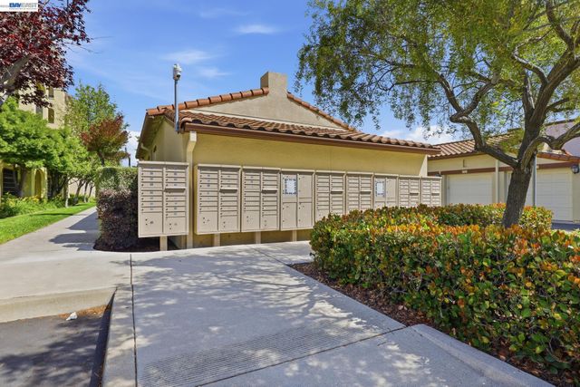 600 S Abel St 509, Milpitas, CA 95035