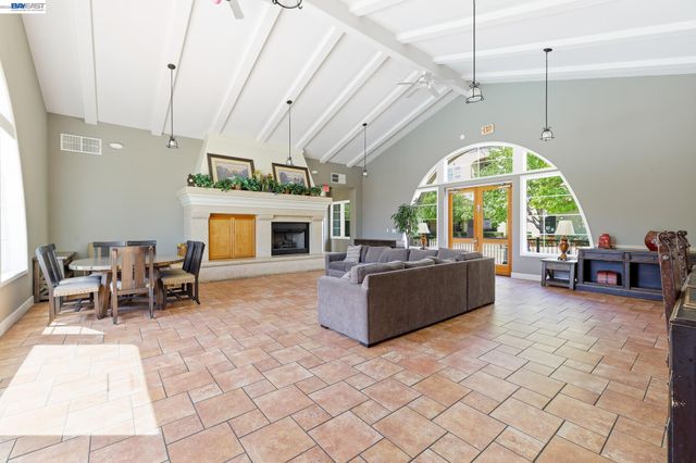 600 S Abel St 509, Milpitas, CA 95035