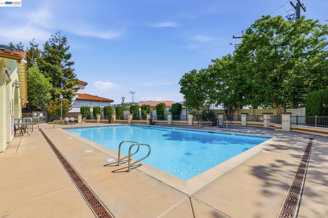 600 S Abel St 509, Milpitas, CA 95035