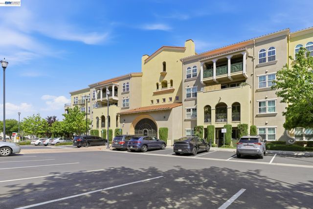 600 S Abel St 509, Milpitas, CA 95035